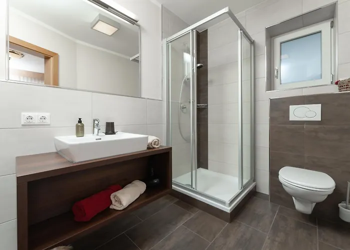 奥斯卡公寓 公寓 *