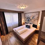 Апартаменти Oskar