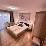 Oskar Апартаменти *